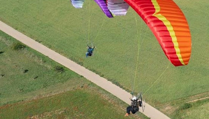 1 Day Introductory Paragliding Course 1