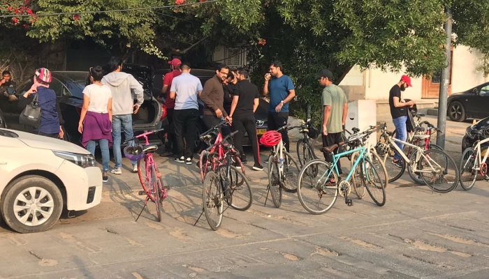 Cyclying in Karachi  3